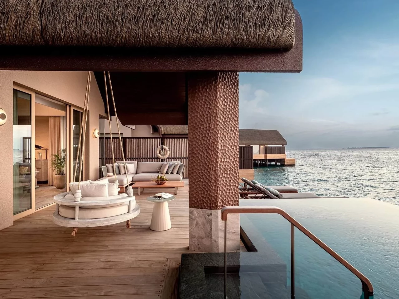 SUNSET GRAND OCEAN POOL VILLA